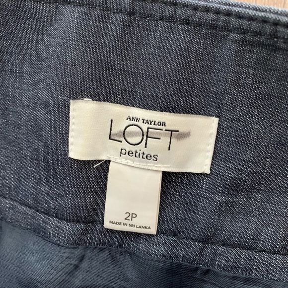 Anne Taylor Loft skirt buttons 2p - Picture 4 of 5